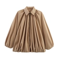 Chaqueta de popelina caqui con mangas abullonadas, diseño de capa plisada y cremallera - S / Caqui