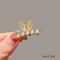Mini golden butterfly hair claw with white pearls and 2x2cm size detail display - 13# Pearl Rabbit Ears
