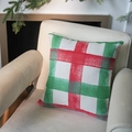 Funda de cojín cuadrada a cuadros rojos y verdes en un sofá blanco muy acogedor - 60x60cm / Cuadros Rojos Y Verdes
