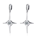Polierte silberne Stern-Kreuz-Ohrringe mit Zirkonia für Damen und Herren im Creolen-Stil - Kupfer / Antik Silber