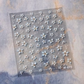 Autocollants ongles 3D en relief avec fleurs bleues et détails dorés, modèle M-575 - Style de Relief de Fleur Bleue à 5 Pétales (M575)