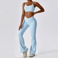 Ensemble de yoga bleu clair côtelé avec pantalon évasé en V et soutien-gorge sport - S / Haut Et Bas / Bleu Ciel