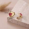 Pendientes de acero de titanio con cristales de corazón rojo y medidas detalladas - Pendientes de Botón de Corazón en Capas (ER-162)