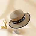 Sombrero de paja de copa plana con cinta negra y abeja dorada para viajes a la playa - M (56-58cm) / Caqui