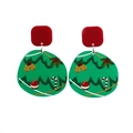 Kerstoorbellen met Kerstman patronen op groen acryl en rode vierkante studs - Groen onregelmatig motief