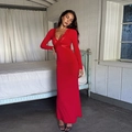 Elegantes rotes figurbetontes Maxikleid mit langen Ärmeln und V-Ausschnitt aus Spitze - S / Rot