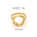Anillo minimalista de acero inoxidable bañado en oro de 18K con textura de lava y peso de 6g - US6 / Dorado