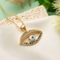 Collar de ojo turco chapado en oro 18K con circonitas de colores en tela beige - Mal de Ojo/Piedra de Color / Dorado/Circonita Multicolor