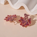 Détails des boucles d'oreilles carpe koï avec cristaux violets et roses en or - Poisson Koi Violet (Tige en Argent)