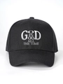Dettaglio del ricamo God Is Good su cappellino da baseball nero in cotone stile vintage - Regolabile / Nero