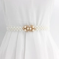 Chaîne de taille élégante avec perles blanches et boucle dorée en forme de fleur - Feuille d'érable Dorée