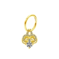 Dettaglio di un anello al naso dorato con pendente a cuore e diamanti scintillanti - Cuore Pavé Oro (#14)
