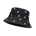 Cappello a secchiello in denim nero con ricamo di margherite e texture lavata - M (56-58cm) / Nero