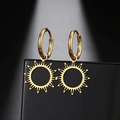 Élégantes boucles d'oreilles soleil dorées en acier inoxydable poli brillant - Boucles d'Oreilles Créoles Soleil Or