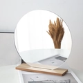 Miroir rond en acrylique minimaliste avec une base rectangulaire en bois naturel - Rond