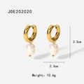 Detalle de pendientes de acero inoxidable de 18K con colgantes de perlas de agua dulce - Pendientes de Gota de Perla Dorada-JDE202020