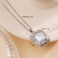 Silver square pendant necklace with white mother-of-pearl inlay and O-chain detail - Square (949) / Silver