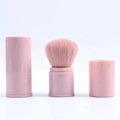 Tragbarer pinkfarbener ausziehbarer Make-up-Pinsel mit Deckel für Puder und Rouge - Großer Rosa Teleskoppinsel