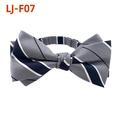 Papillon da uomo a righe diagonali grigie e blu navy con cinturino regolabile - Grigio Blu Bianco Riga