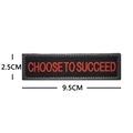 Choose to Succeed Aufnäher mit rotem Text auf schwarzem Stoff, Größe 2,5 cm x 9,5 cm - CHOOSE TO SUCCEED (Rot/Grau) / 9.5x2.5cm