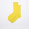 Einfarbige hellgelbe mittellange Socken mit Rippenstruktur aus Baumwolle und Elastikbund - Wiesenpiepergelb
