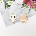 Ciondolo gatto in lega con smalto bianco e retro dorato per creazione di gioielli fai da te - Gatto / 14.4x19mm