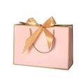 Elegante borsa regalo in carta rosa con bordo dorato e fiocco in raso per lo shopping - Cornice Dorata Rosa; Versione Orizzontale Extra Piccola 19*15*7 Nastro