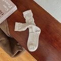Eleganti calze in cotone a coste beige con design a pieghe alla moda da donna - Taglia unica / Farina d'avena