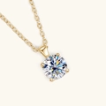 Classic 1 carat moissanite pendant necklace with four-prong setting in golden finish - 2 ct / Gold
