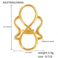 Anillo de acero de titanio dorado con diseño en 8, medidas 3,15cm x 2,4cm y varias tallas - US 7 / Dorado