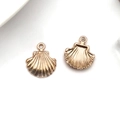 Ciondoli a conchiglia dorati con anelli per creazione gioielli fai-da-te serie mare - Conchiglia di Capasanta Oceano / 15x18mm / Oro KC