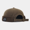 Dettaglio del cappello docker con tesa in velluto e fibbia in metallo regolabile - Regolabile / Verde Militare