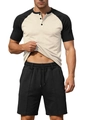 Completo uomo in maglia a nido d'ape con maglia Henley bicolore e pantaloncini neri - S / Cachi