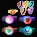 Braccialetti antizanzare in silicone con simpatiche forme di animali luminosi - Cinturino per Orologio Luminoso (Stile Casuale)