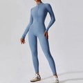 Nauwsluitende yoga bodysuit met lange mouwen in mistblauw met opstaande kraag en rits - S / Haze Blauw
