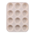 Stampo per muffin in silicone beige a 12 cavità per cupcake su sfondo bianco - Beige