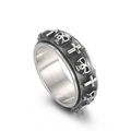 Anillo punk vintage de acero inoxidable con relieves de calaveras y cruces - US 7 / Color Acero