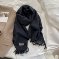 Soft dark grey cashmere-style scarf with elegant tassels and woven brand label - 200*65cm / Premium Black