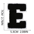Λεπτομέρεια γράμμα E chenille patch διαστάσεις 7cm ύψος με ασπρόμαυρο κέντημα - Γράμμα E / 7cm ύψος (Μονό τεμάχιο) / Μαύρο με λευκά γράμματα