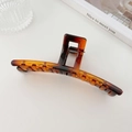 Amber tortoiseshell hair claw clip for women featuring a minimalist rectangular design - Amber Pattern Rectangular(FJ264)