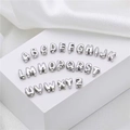 Set aus 26 silbernen 18K Messing-Buchstabenperlen für DIY-Halsketten und Armbandanhänger - Buchstabe A / Stahlfarbe