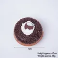 Magnete per frigo a forma di ciambella al cioccolato PU con crema bianca e zuccherini - Marrone-Pangrattato Biscotto