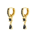 Detalle de pendientes de aro dorados con colgantes de circón negro en forma de gota - Zirconia Negra (Chapado en Oro)