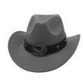 Dettaglio di cappello cowboy in feltro grigio con fibbia ad aquila argentata e motivo USA - Grigio