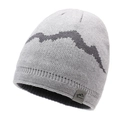 Gorro de punto gris claro con silueta de montaña en gris oscuro y placa de metal lateral - Talla única / Gris
