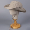Detalle de gorro de senderismo beige de secado rápido con correa ajustable para barbilla - M (56-58cm) / Beige