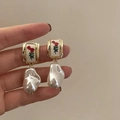 Vintage floral earrings with golden rose frame and baroque pearl drop charms - 1# Silver Pin - Gold Irregular Pearl