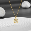 Detail of golden steel necklace featuring a square white shell rose pendant on stones - Round White Shell Rose A712 / Gold