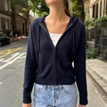 Dames gebreid vest in donkerblauw met capuchon, ritssluiting en lange mouwen design - S / Marineblauw