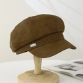 Klassische dunkelbraune Leder-Schirmmütze für Damen mit silberner Metallschnalle - Camel